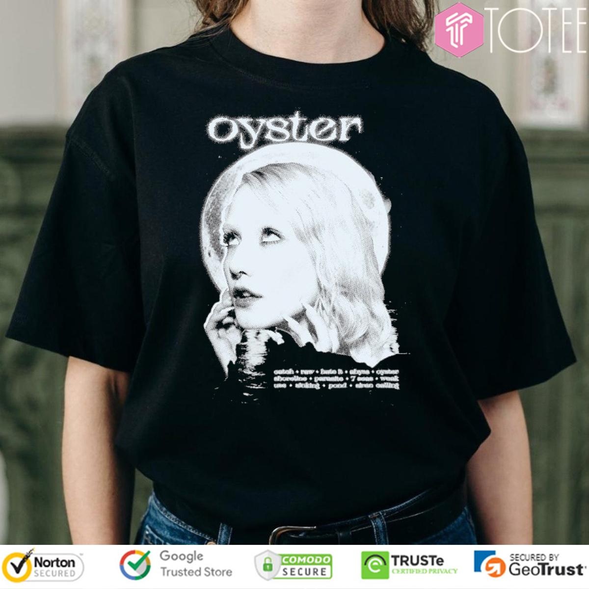 Chloe Moriondo Oyster Album Photo T-shirt