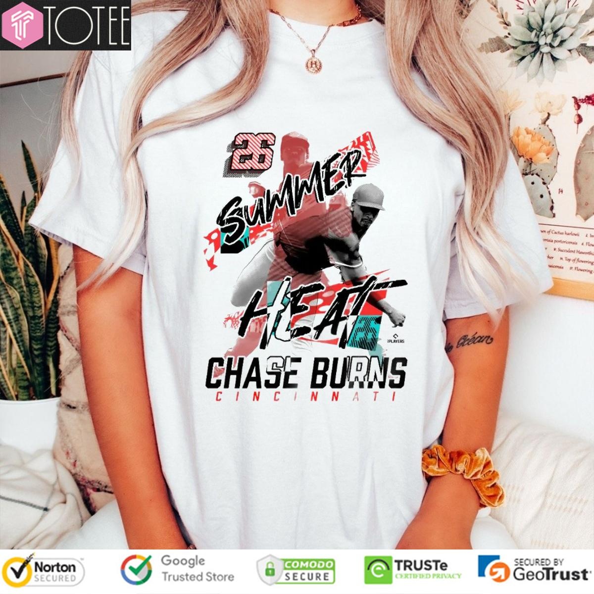 Summer Heat Chase Burns Cincinnati Reds T-shirt