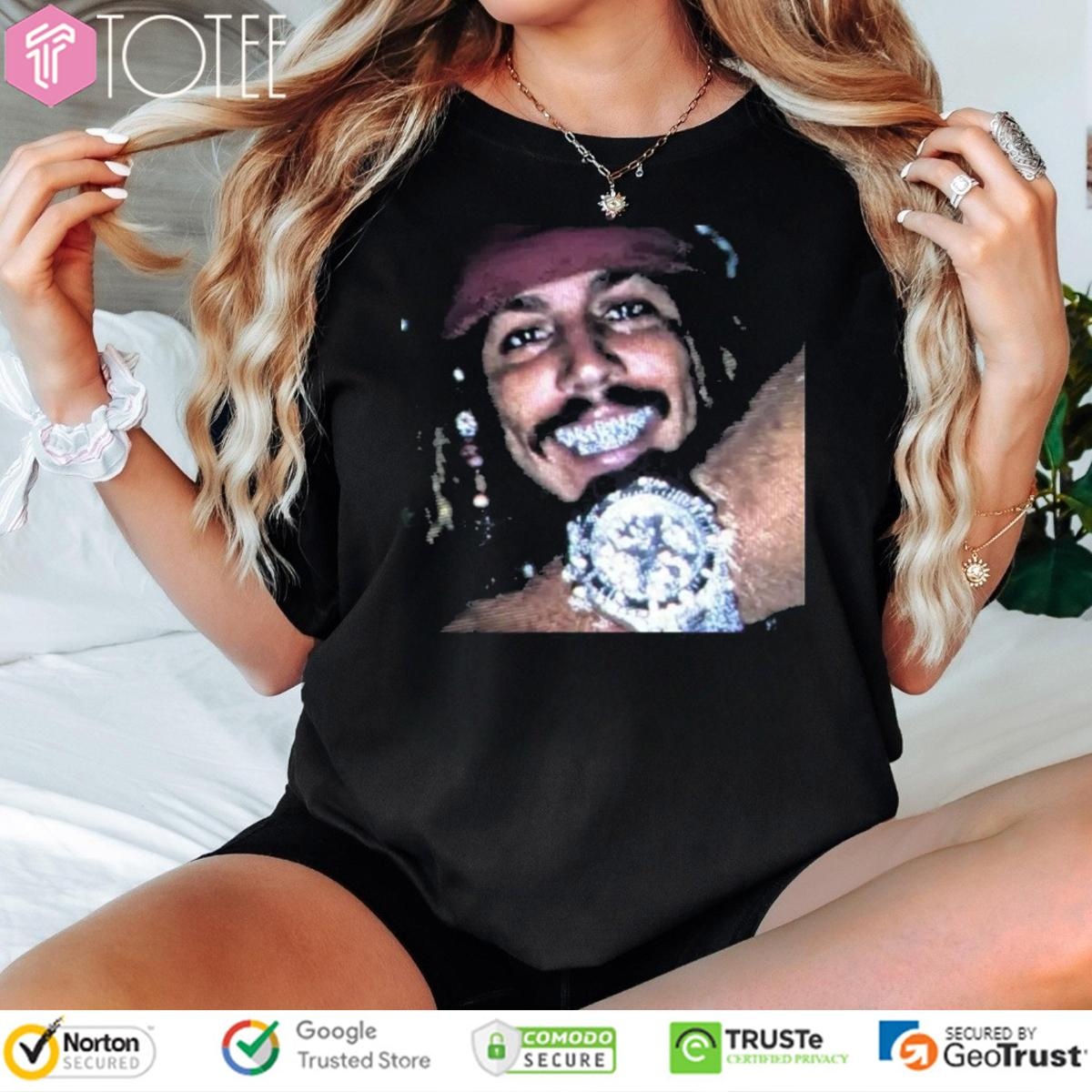 Women's Shirt